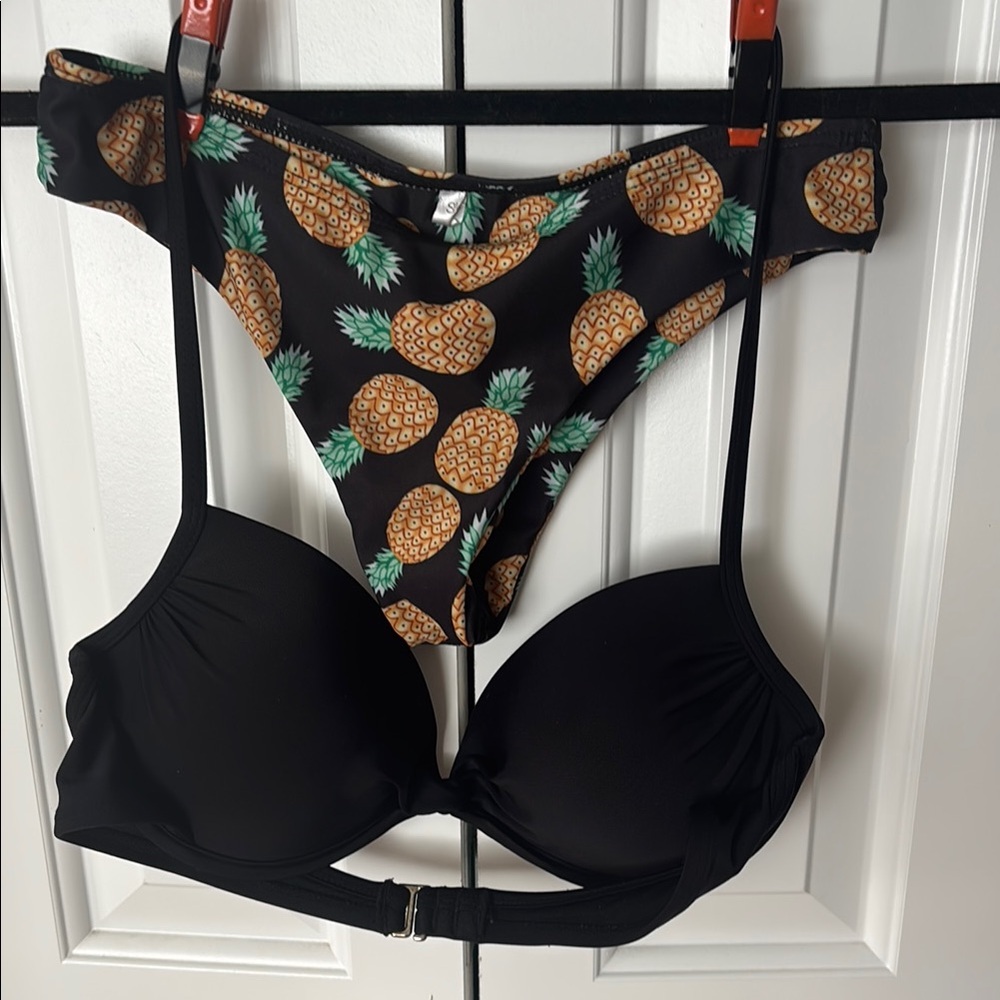 Xhilaration Black and Green Bikini Set with Cheeky Cut